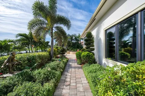 1655 Paseo Del Lago Lane Vero Beach FL 32967