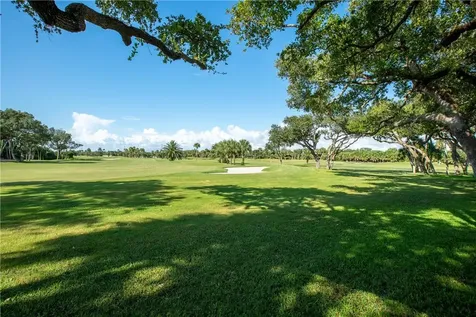 826 Sandfly Lane Vero Beach FL 32963