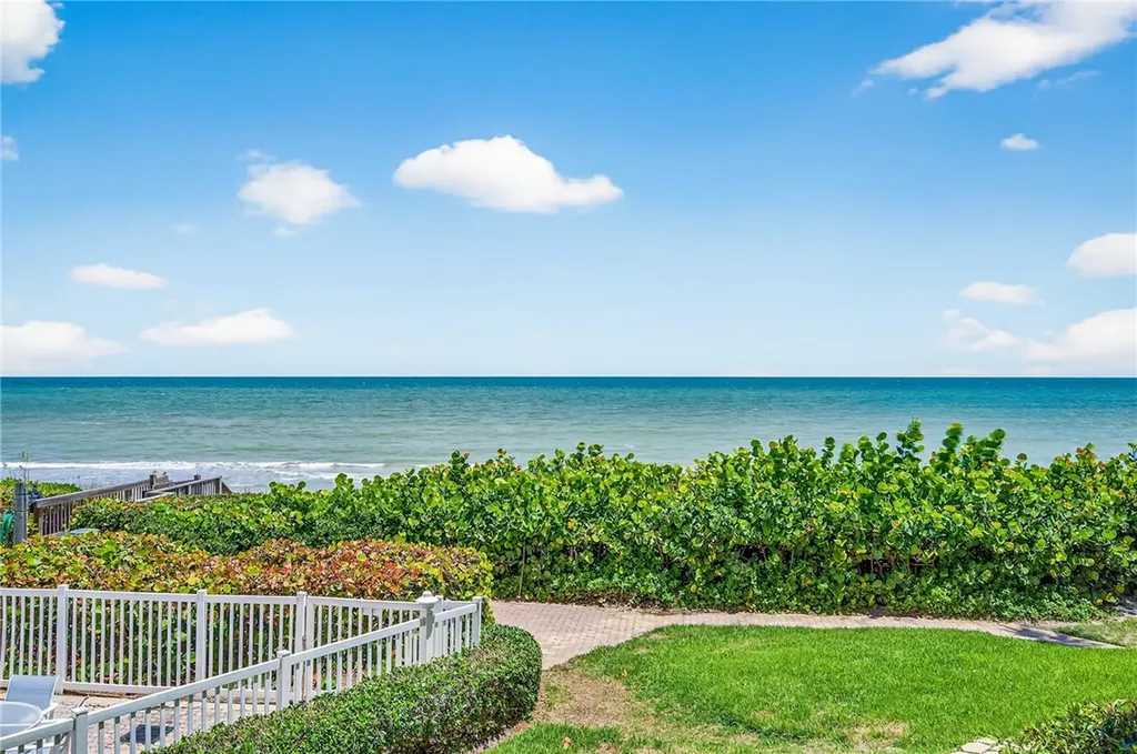 8830 S Sea Oaks Way Vero Beach FL 32963