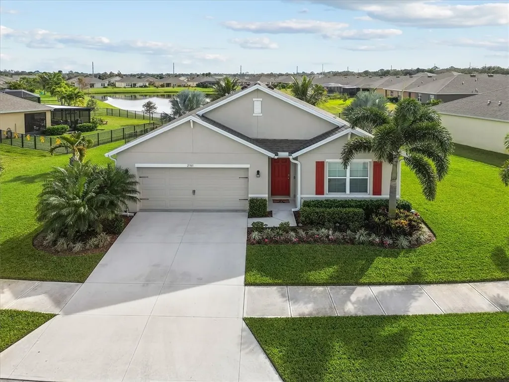 2785 Granville Manor SW Vero Beach FL 32968
