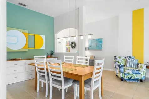 522 S Valencia Circle SW Vero Beach FL 32968