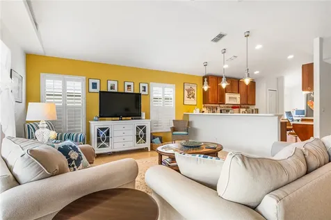 522 S Valencia Circle SW Vero Beach FL 32968