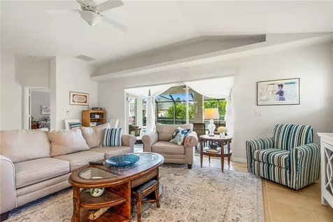 522 S Valencia Circle SW Vero Beach FL 32968