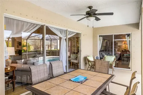 522 S Valencia Circle SW Vero Beach FL 32968