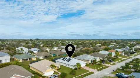 522 S Valencia Circle SW Vero Beach FL 32968