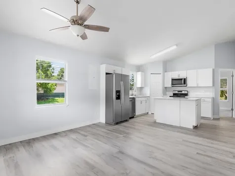 1195 18th Avenue SW Vero Beach FL 32962