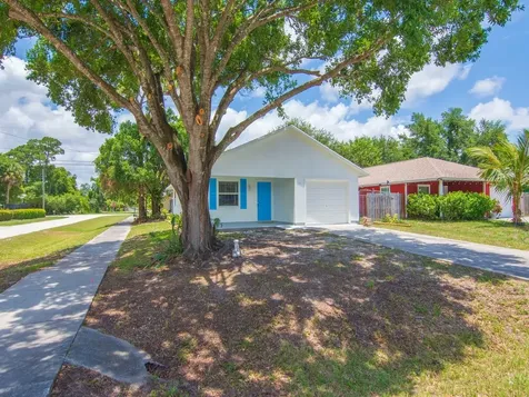 1195 18th Avenue SW Vero Beach FL 32962