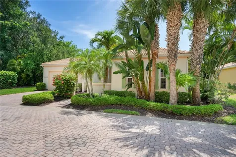9690 E Maiden Court Vero Beach FL 32963