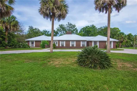 370 35th Court SW Vero Beach FL 32968