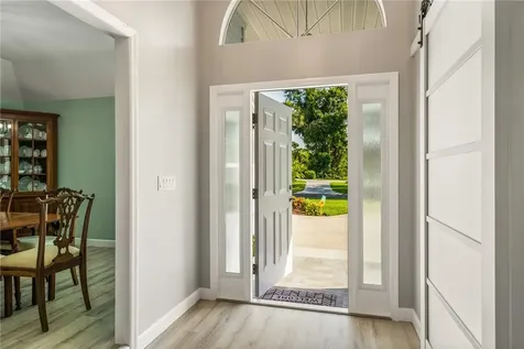 325 38th Square SW Vero Beach FL 32968