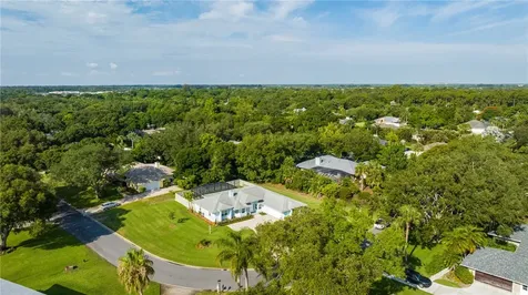 325 38th Square SW Vero Beach FL 32968