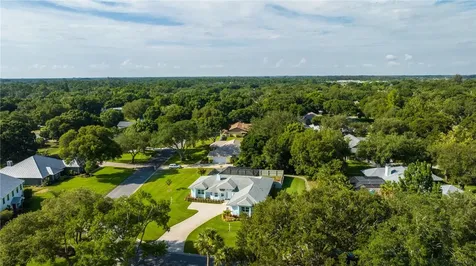 325 38th Square SW Vero Beach FL 32968