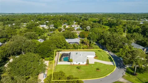 325 38th Square SW Vero Beach FL 32968