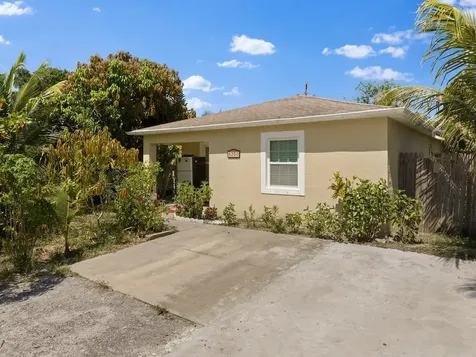 4350 32nd Avenue Vero Beach FL 32967