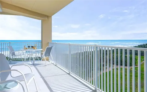 8820 S Sea Oaks Way Vero Beach FL 32963