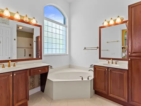 1404 W Island Club Square Vero Beach FL 32963