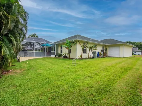 4005 57th Terrace Vero Beach FL 32966