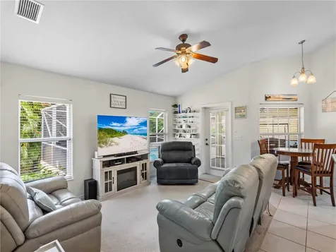 4005 57th Terrace Vero Beach FL 32966