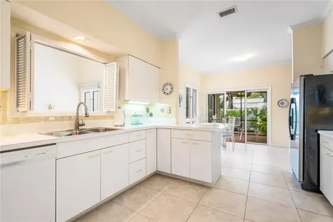 8409 Red Bay Court Vero Beach FL 32963