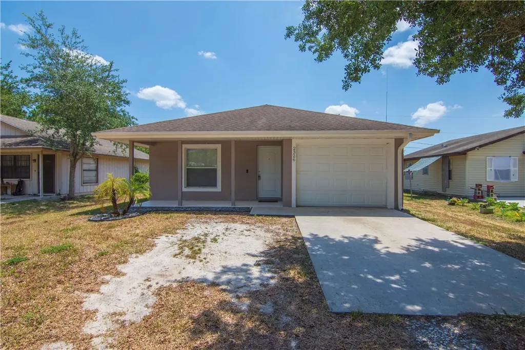 2326 86th Court Vero Beach FL 32966