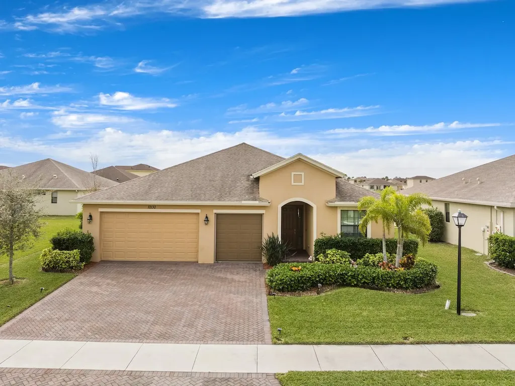10130 W Verona Circle Vero Beach FL 32966