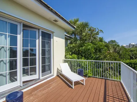 986 Riomar Drive Vero Beach FL 32963