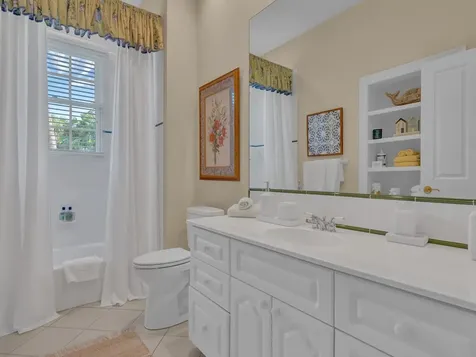 986 Riomar Drive Vero Beach FL 32963