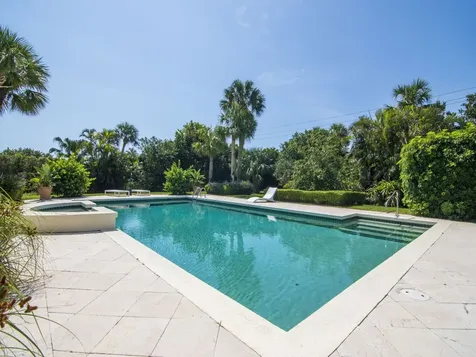 986 Riomar Drive Vero Beach FL 32963
