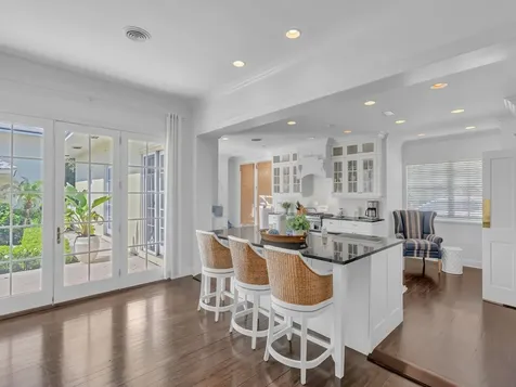 986 Riomar Drive Vero Beach FL 32963