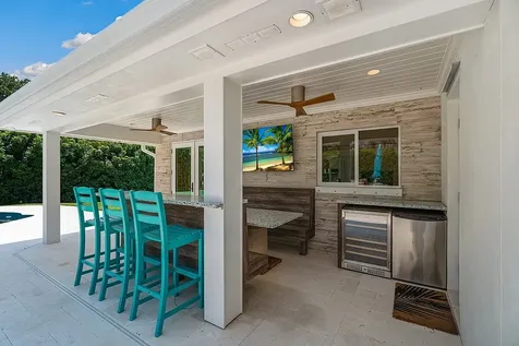 986 Seagrape Lane Vero Beach FL 32963