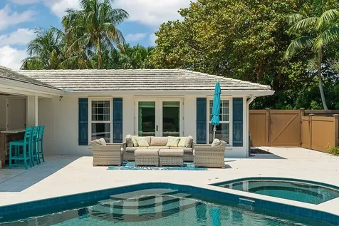 986 Seagrape Lane Vero Beach FL 32963