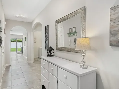 2744 Granville Manor SW Vero Beach FL 32968