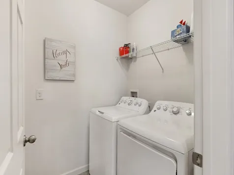 2744 Granville Manor SW Vero Beach FL 32968