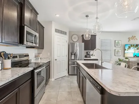 2744 Granville Manor SW Vero Beach FL 32968