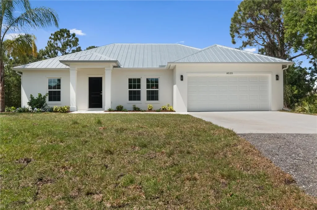 8535 103rd Avenue Vero Beach FL 32967