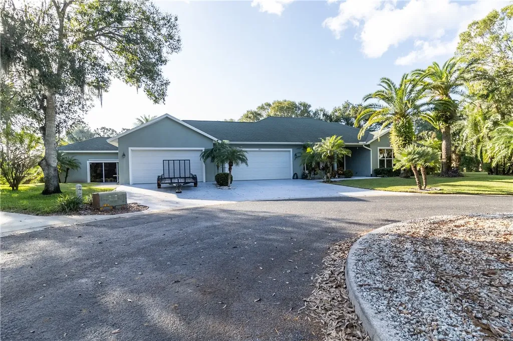 5810 39th Place Vero Beach FL 32966