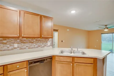 412 SW Curry Street Port St. Lucie FL 34983