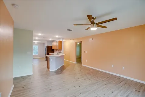 412 SW Curry Street Port St. Lucie FL 34983