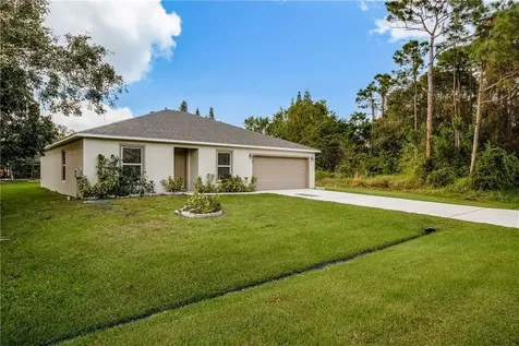 412 SW Curry Street Port St. Lucie FL 34983