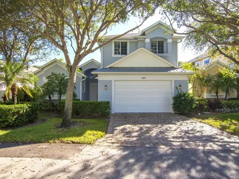 1351 Winding Oaks Circle W Vero Beach FL 32963