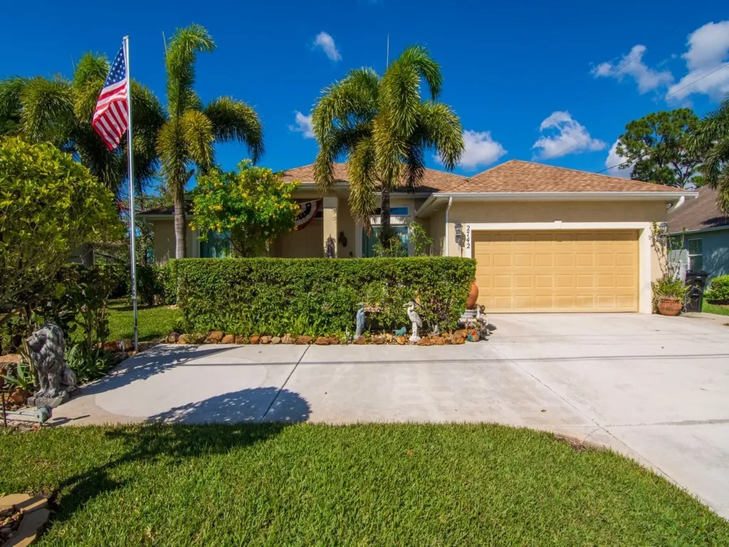 2742 SW Savona Boulevard Port St. Lucie FL 34953