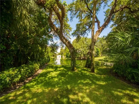 70 La Costa Court Vero Beach FL 32963