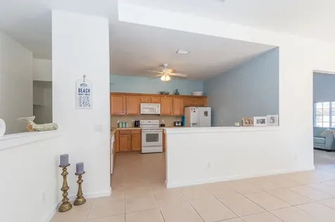 504 7th Square Vero Beach FL 32962