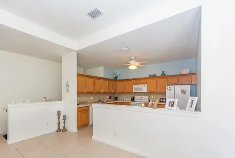 504 7th Square Vero Beach FL 32962