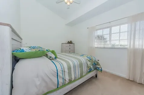504 7th Square Vero Beach FL 32962