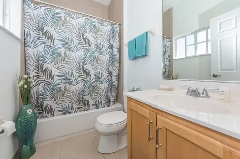 504 7th Square Vero Beach FL 32962