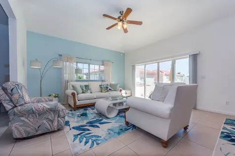 504 7th Square Vero Beach FL 32962