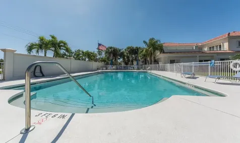 504 7th Square Vero Beach FL 32962