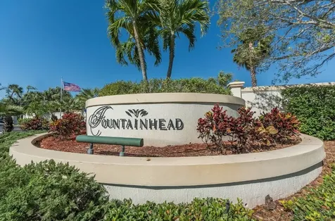 504 7th Square Vero Beach FL 32962