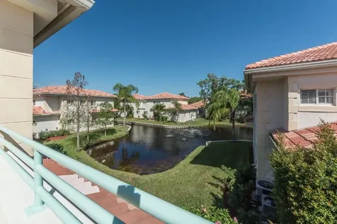 504 7th Square Vero Beach FL 32962